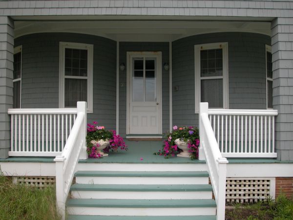 Deck Railing Painting