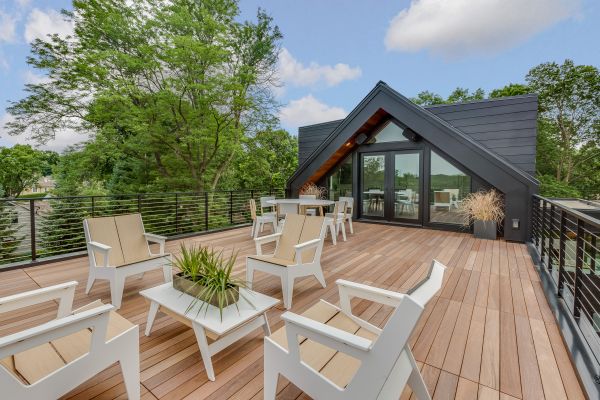 Deck Furniture Painting