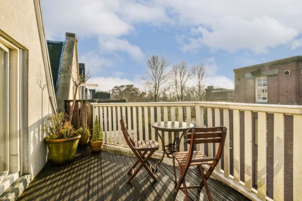 Porch Railing Maintenance