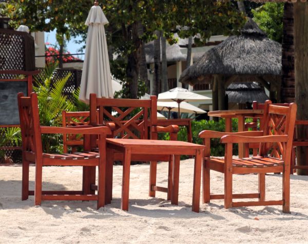 Teak Furniture Refinishing