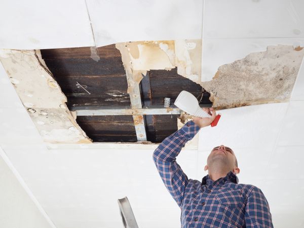 Ceiling Stain Cleaning