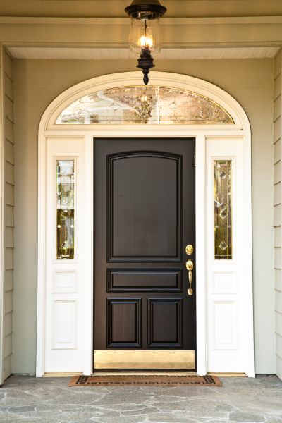 Door Varnishing